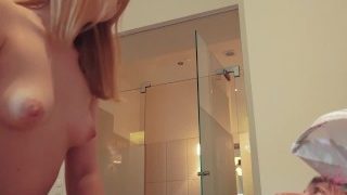 18 yo girl kissing and fucks her step dad in his bedroom