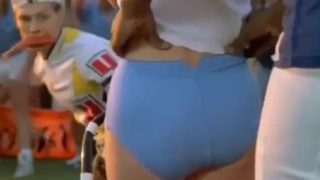 ENF Cheerleader’s shorts ripped off by magic